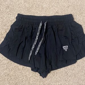 black flowy shorts size s